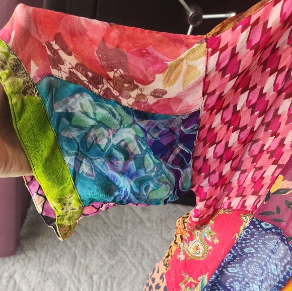 Sacred Threads Multicolor Sheer Floral Oversize Button Down Shirt/Kimono Medium - Picture 5 of 7